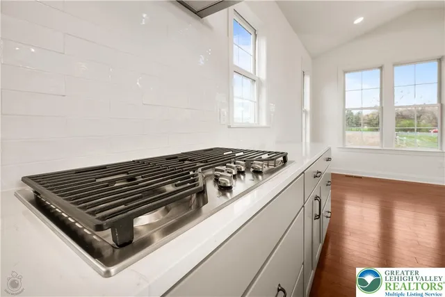 $865,000 | 4276 Stonebridge Drive, Bethlehem, PA 18015