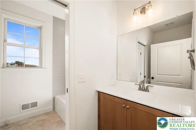 $865,000 | 4276 Stonebridge Drive, Bethlehem, PA 18015