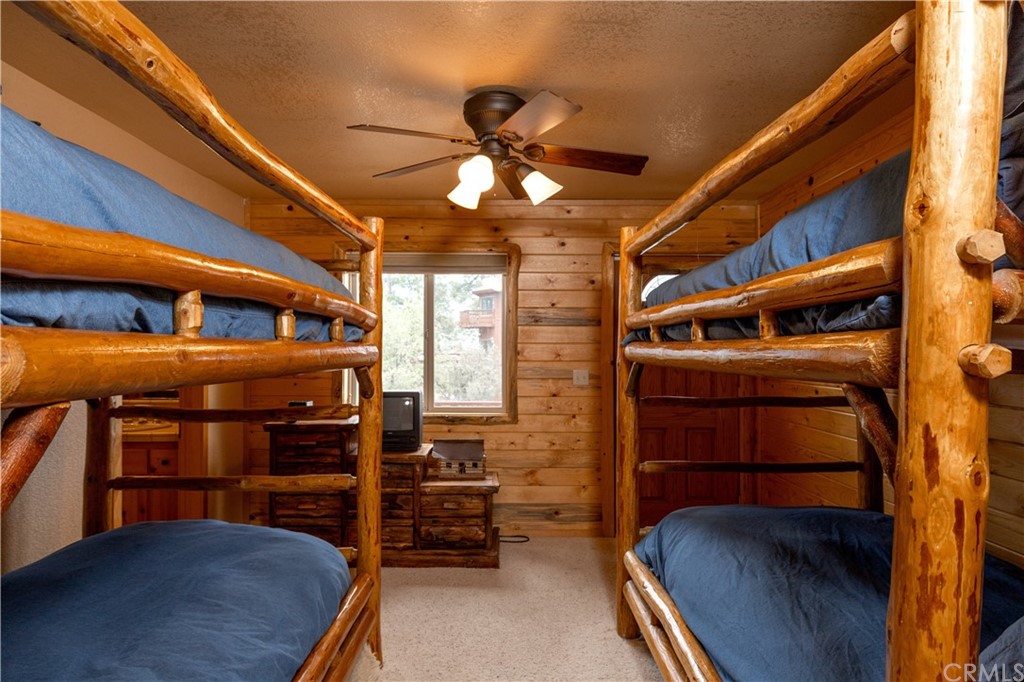 42692 Timberline Trail Big Bear Lake, CA 92315 - Photo 23 of 38