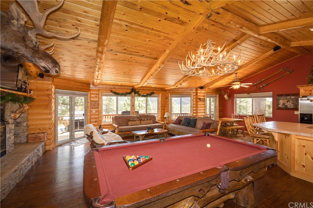 42692 Timberline Trail Big Bear Lake, CA 92315 - Photo 4 of 38