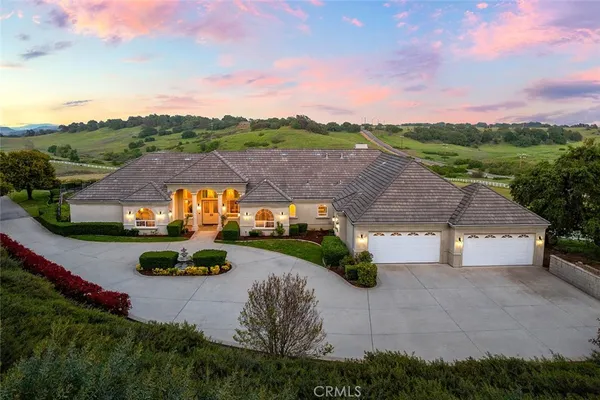 $2,398,000 | 41653 Oak Trail Court, Murrieta, CA 92562