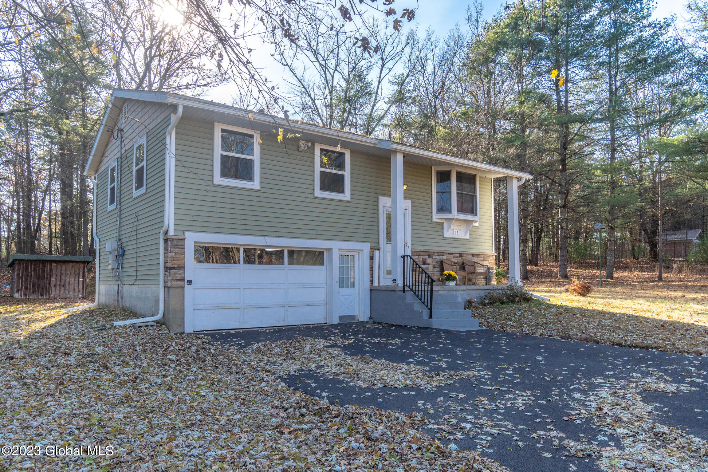 98 Hutchins Road Ballston Spa, NY 12020 - Photo 40 of 42 98 Hutchins Rd-15