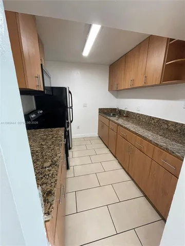 $2,670 | 4721 Northwest 7th Street, Unit 10112, Miami, FL 33126
