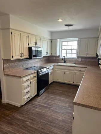 $335,000 | 801 Skyline Drive, Borger, TX 79007