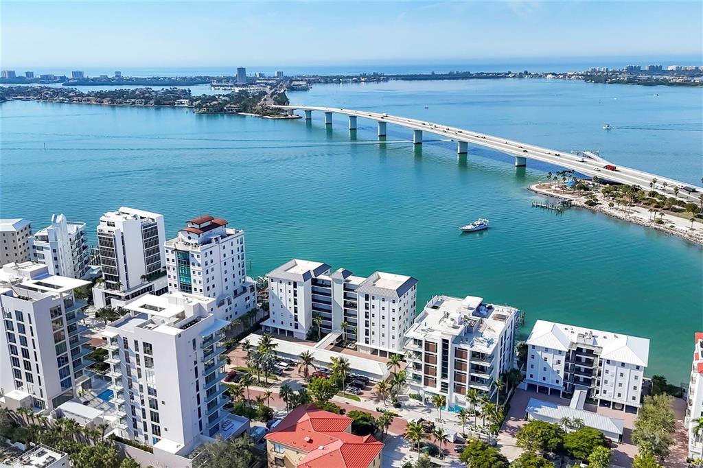 226 Golden Gate Point, Unit 32 Sarasota, FL 34236 - Photo 3 of 60