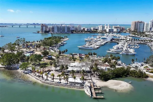 $819,000 | 226 Golden Gate Point, Unit 32, Sarasota, FL 34236