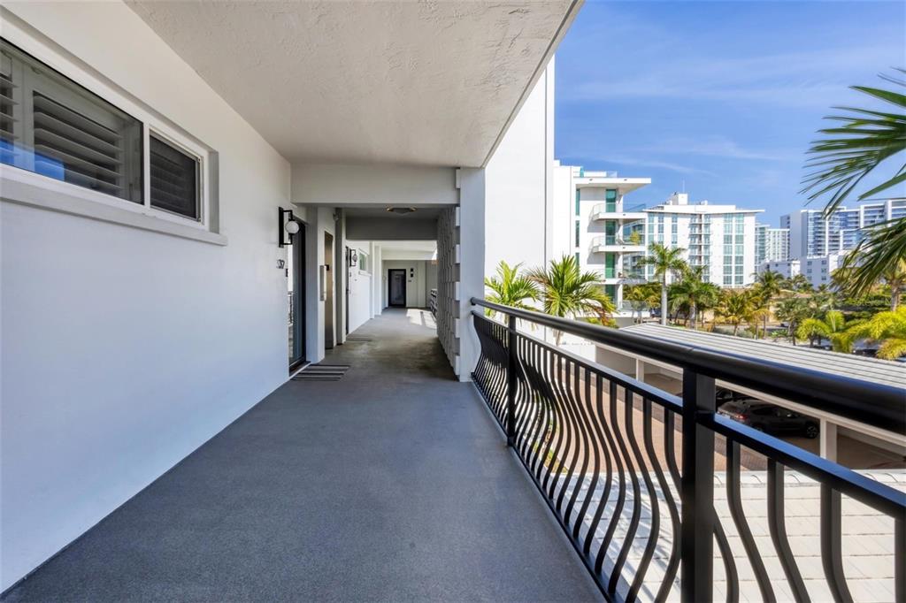 226 Golden Gate Point, Unit 32 Sarasota, FL 34236 - Photo 10 of 60