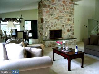 445 Rices Mill Road Wyncote, PA 19095 - Photo 4 of 6