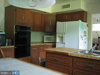 445 Rices Mill Road Wyncote, PA 19095 - Photo 5 of 6