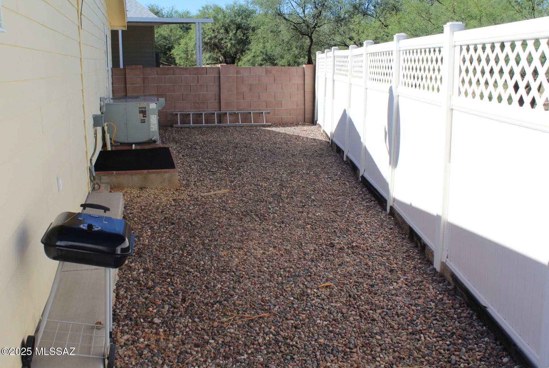 1030 Barrel Cactus Ridge, Unit 92 Benson, AZ 85602 - Photo 5 of 24