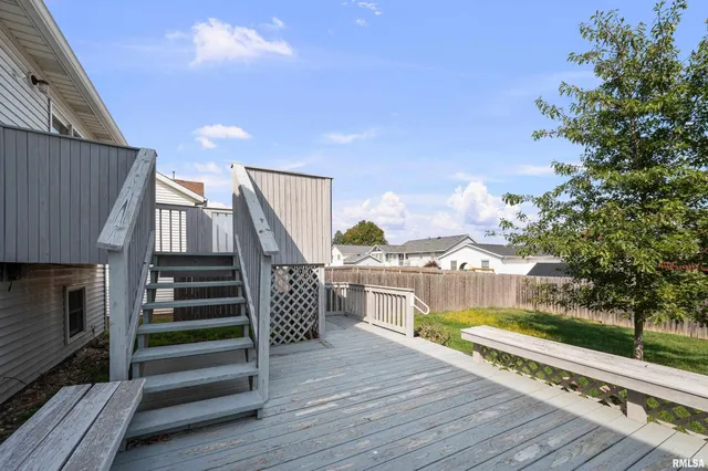 $225,000 | 916 Ash Drive, Colona, IL 61241