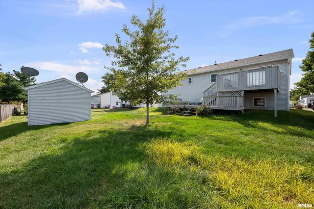 $225,000 | 916 Ash Drive, Colona, IL 61241