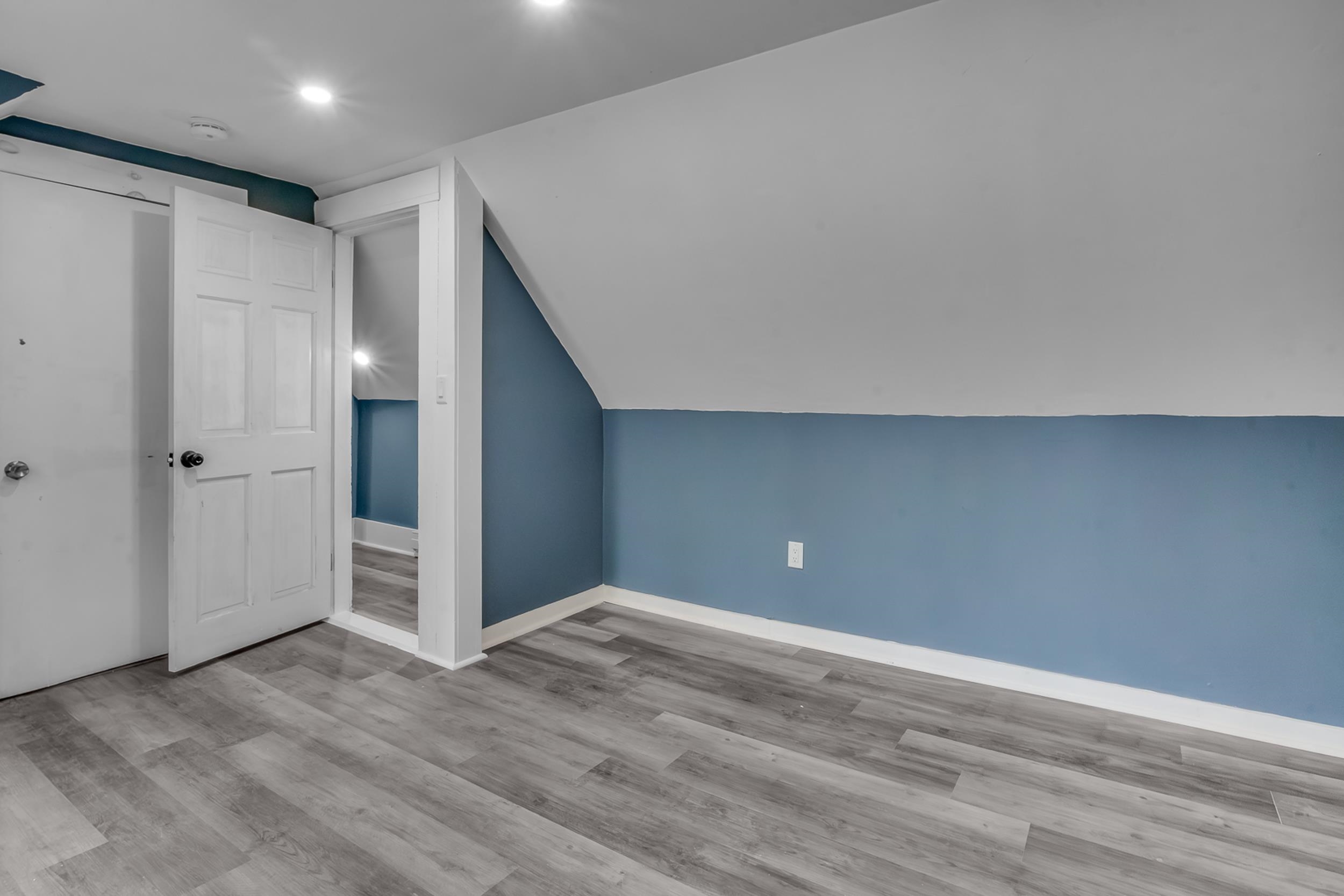 1299 Lake Shore Road Manchester, NH 03109 - Photo 20 of 35
