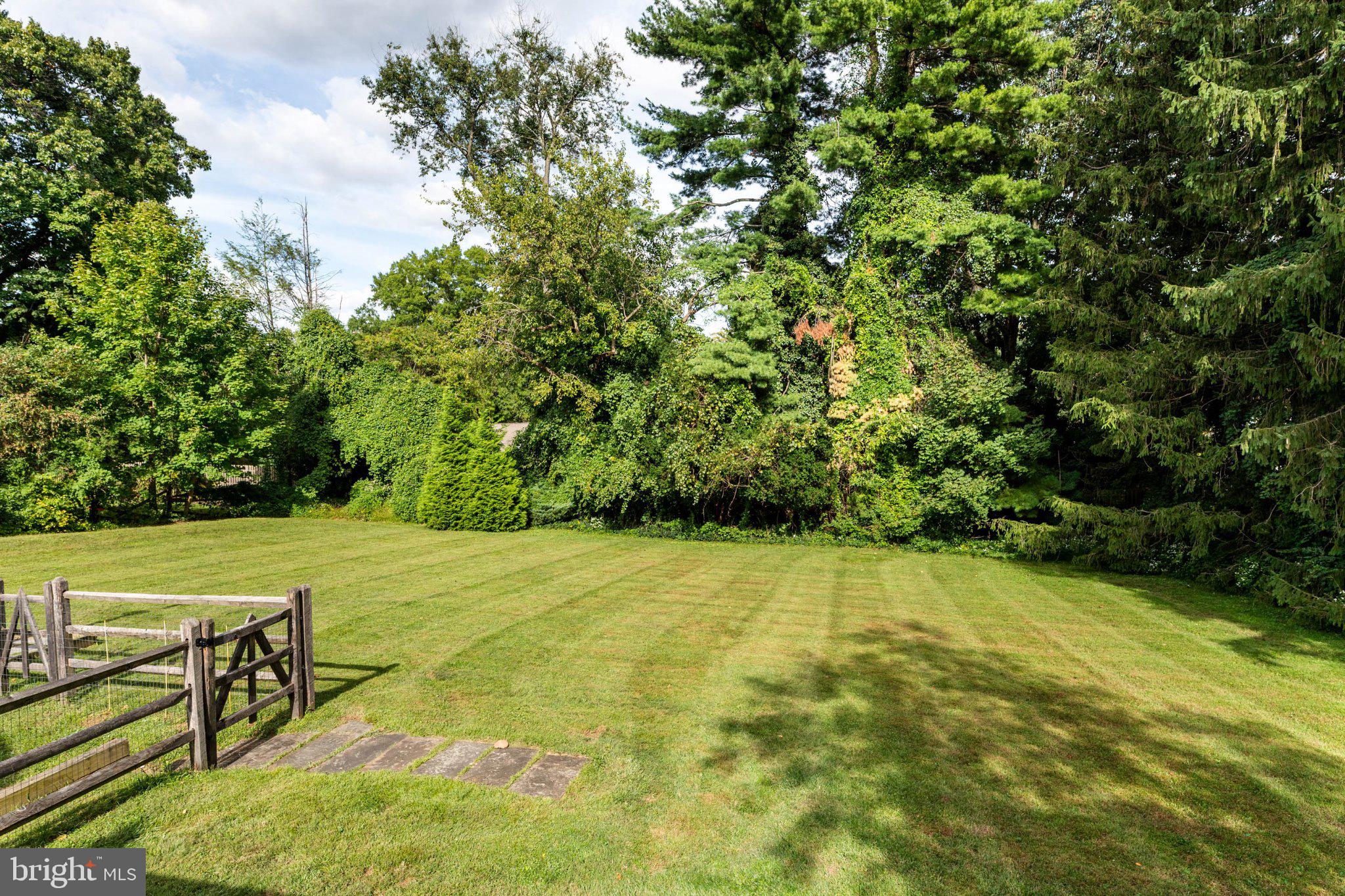211 Fairview Road Penn Valley, PA 19072 - Photo 45 of 58 Flat, Fully fenced back yard