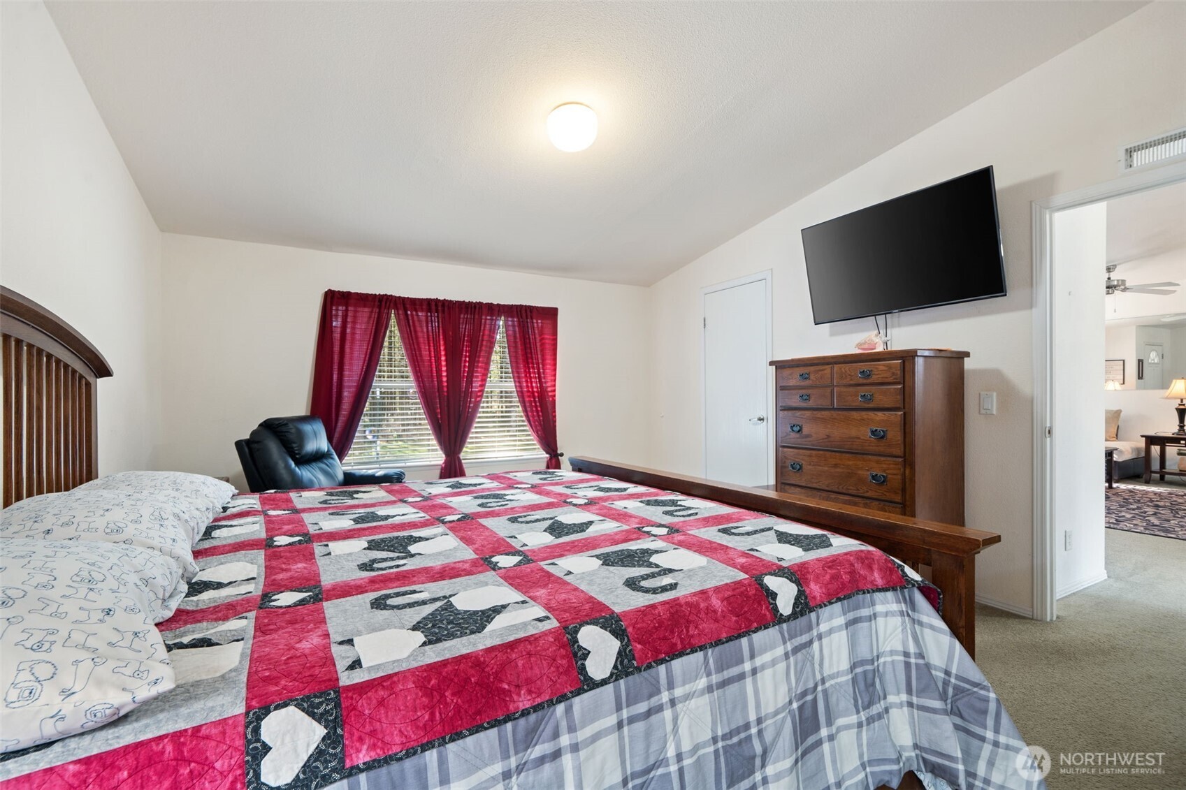 320 Rivendell Road Grapeview, WA 98546 - Photo 17 of 36