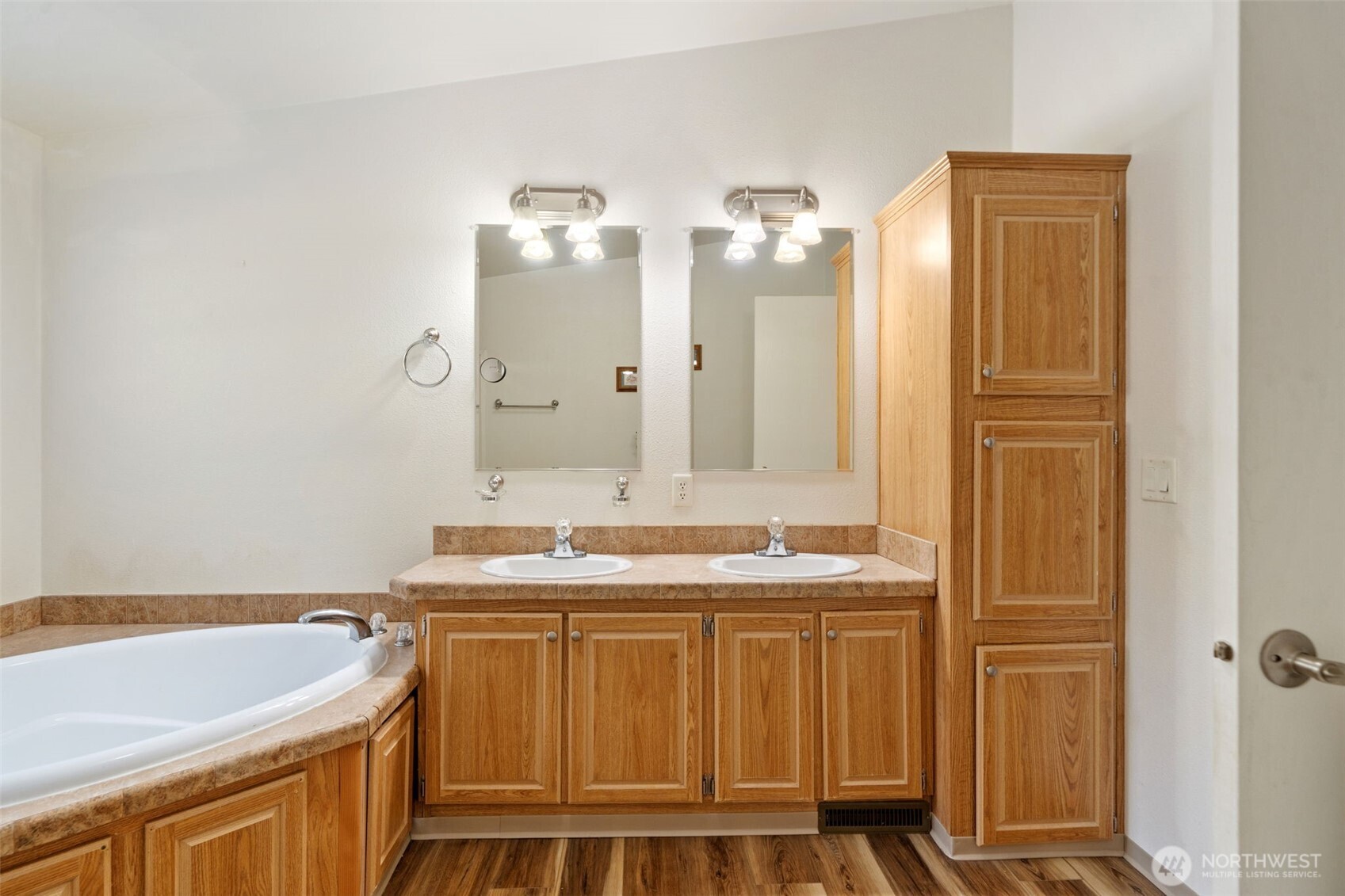 320 Rivendell Road Grapeview, WA 98546 - Photo 20 of 36