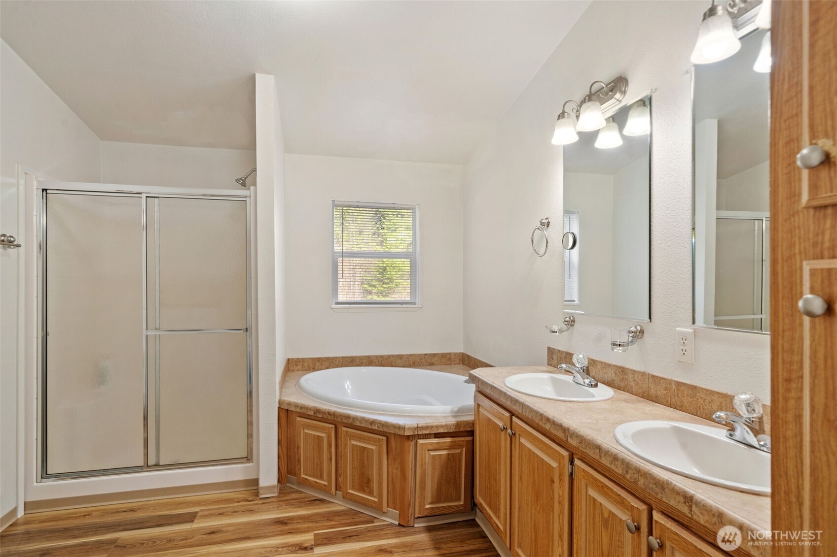 320 Rivendell Road Grapeview, WA 98546 - Photo 21 of 36