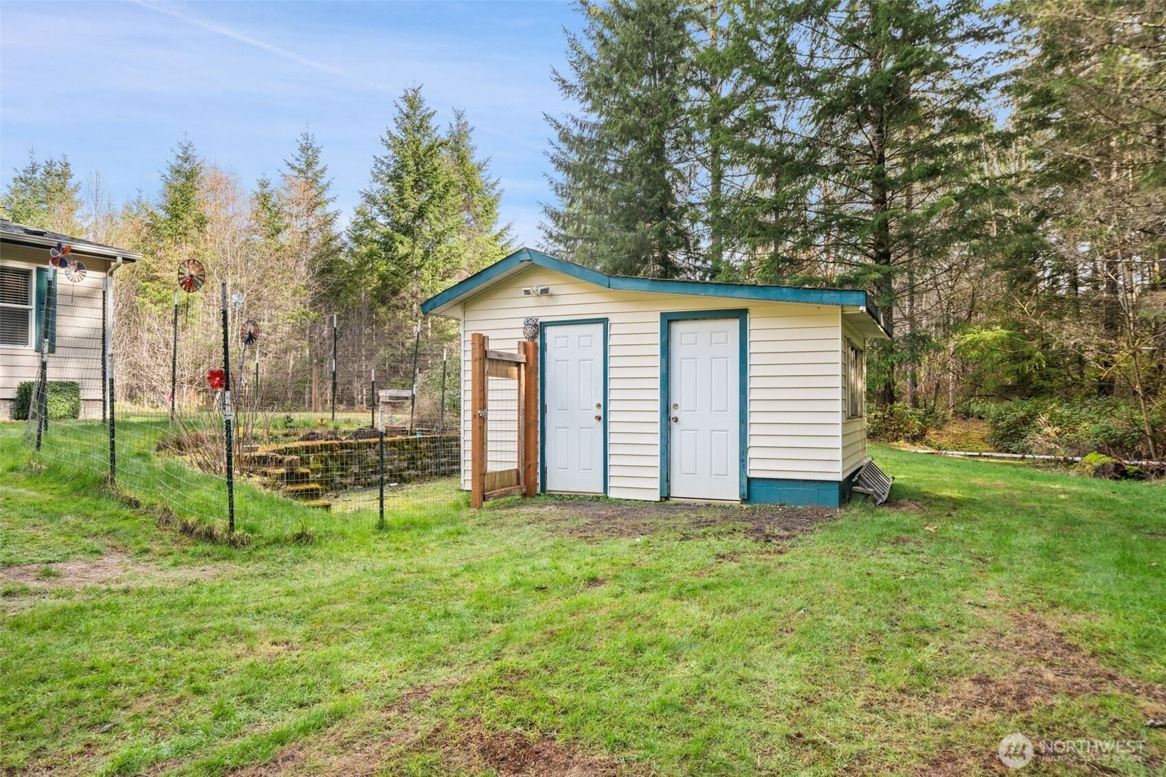 320 Rivendell Road Grapeview, WA 98546 - Photo 32 of 36