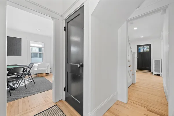 $649,900 | 18 Hillcroft Avenue, Worcester, MA 01606
