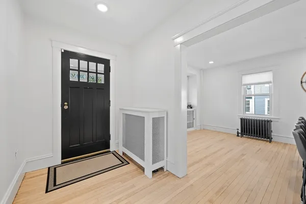 $649,900 | 18 Hillcroft Avenue, Worcester, MA 01606