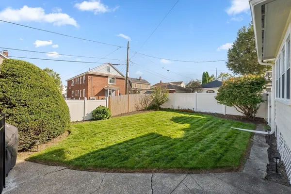 $649,900 | 18 Hillcroft Avenue, Worcester, MA 01606