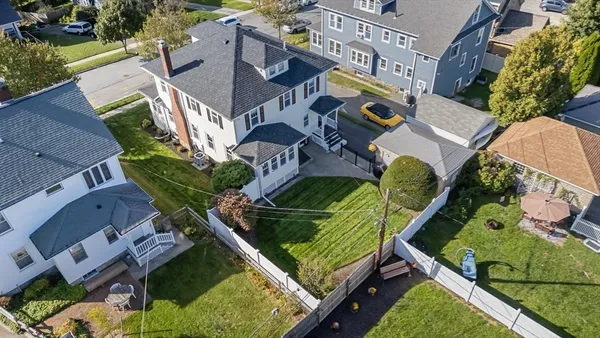 $649,900 | 18 Hillcroft Avenue, Worcester, MA 01606