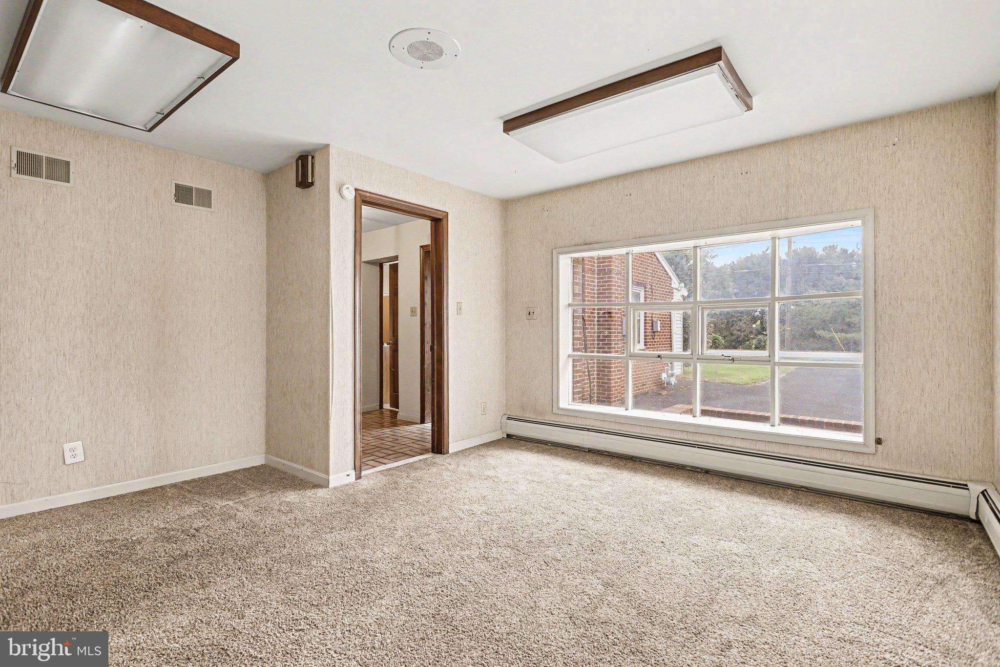 3500 Board Road York, PA 17406 - Photo 16 of 27 Gallery Image 16