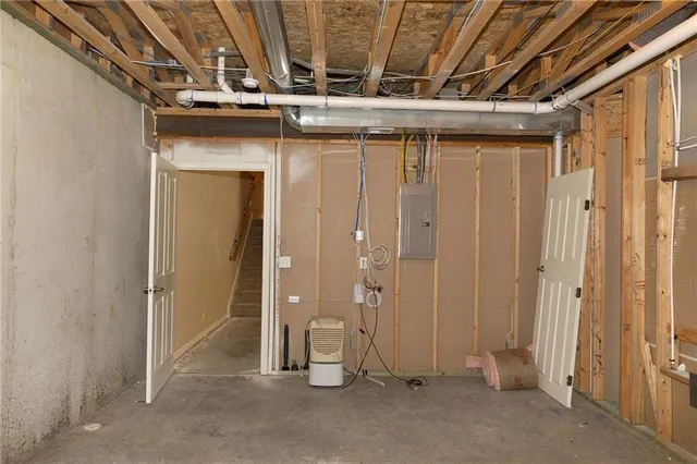 $392,500 | 11575 Bell Ct Drive, Unit 102, Olathe, KS 66061