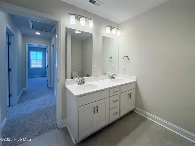 $399,900 | 900 Wild Azalea Way, Hubert, NC 28539