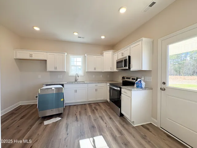 $399,900 | 900 Wild Azalea Way, Hubert, NC 28539