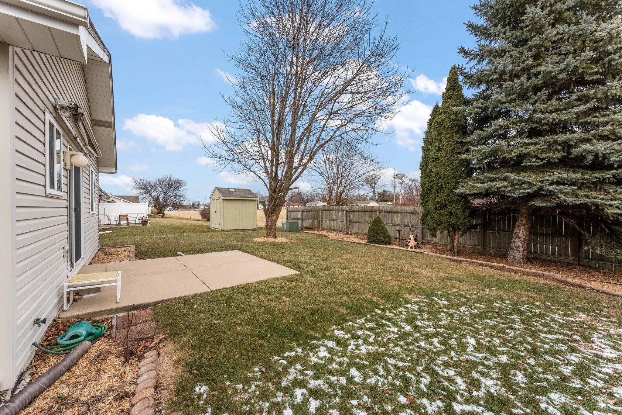 1435 Rokosz Lane Dyer, IN 46311 - Photo 21 of 24 2048x1365