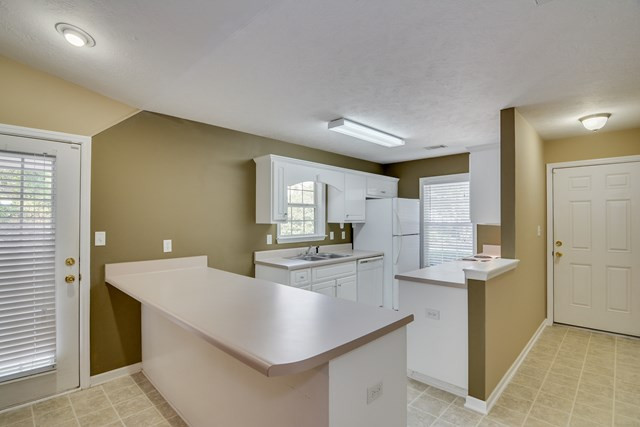 2179 Bridgeton Road Augusta, GA 30909 - Photo 4 of 22