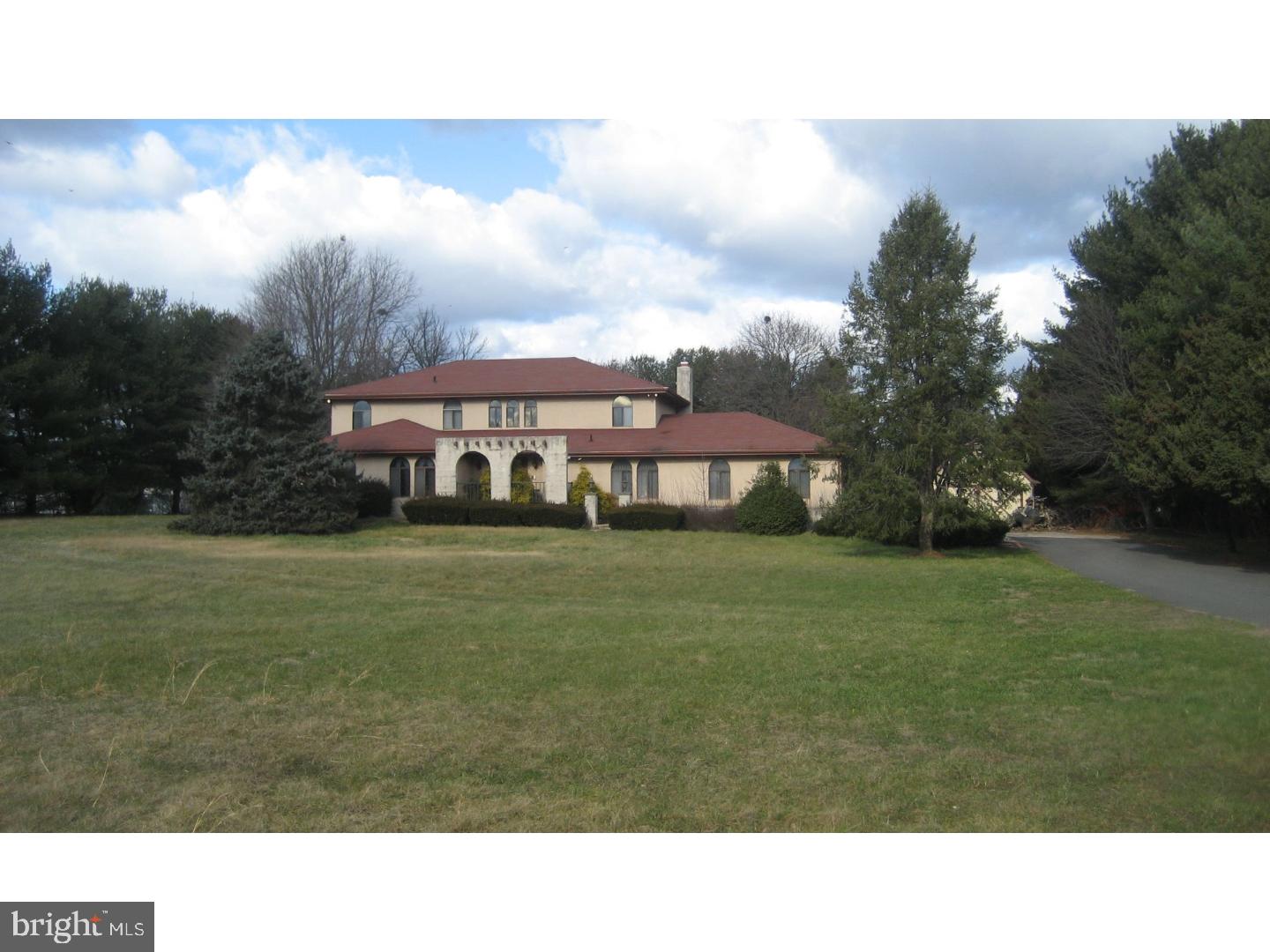 21 Island Road Jobstown, NJ 08041 - Photo 1 of 7 Exterior Front