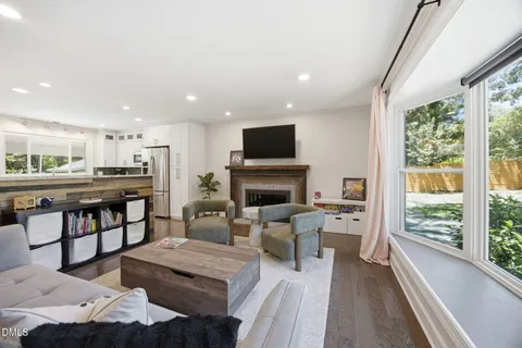 $735,000 | 603 North Estes Drive, Chapel Hill, NC 27514