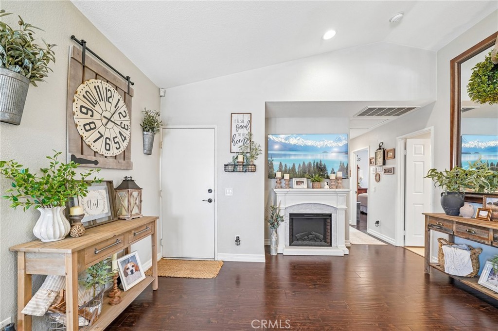1201 Lilac Ridge Drive Perris, CA 92571 - Photo 14 of 50