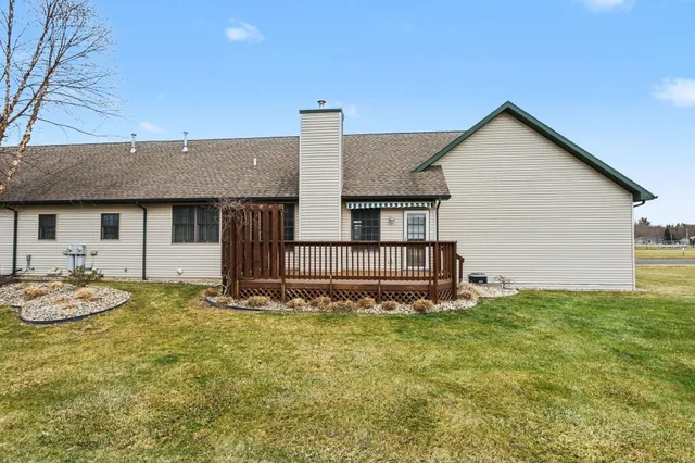 $320,000 | 4658 Luther Pth, St. Joseph, MI 49085