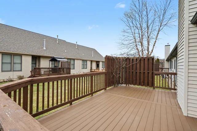 $320,000 | 4658 Luther Pth, St. Joseph, MI 49085