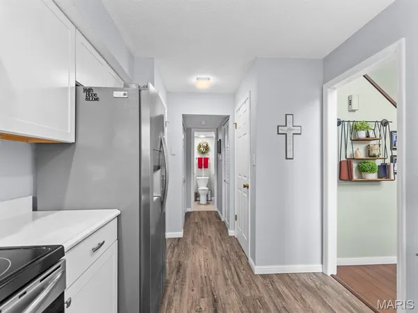 $360,000 | 2000 Trailcrest Lane, Unit 2, Kirkwood, MO 63122