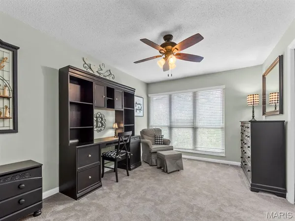 $360,000 | 2000 Trailcrest Lane, Unit 2, Kirkwood, MO 63122