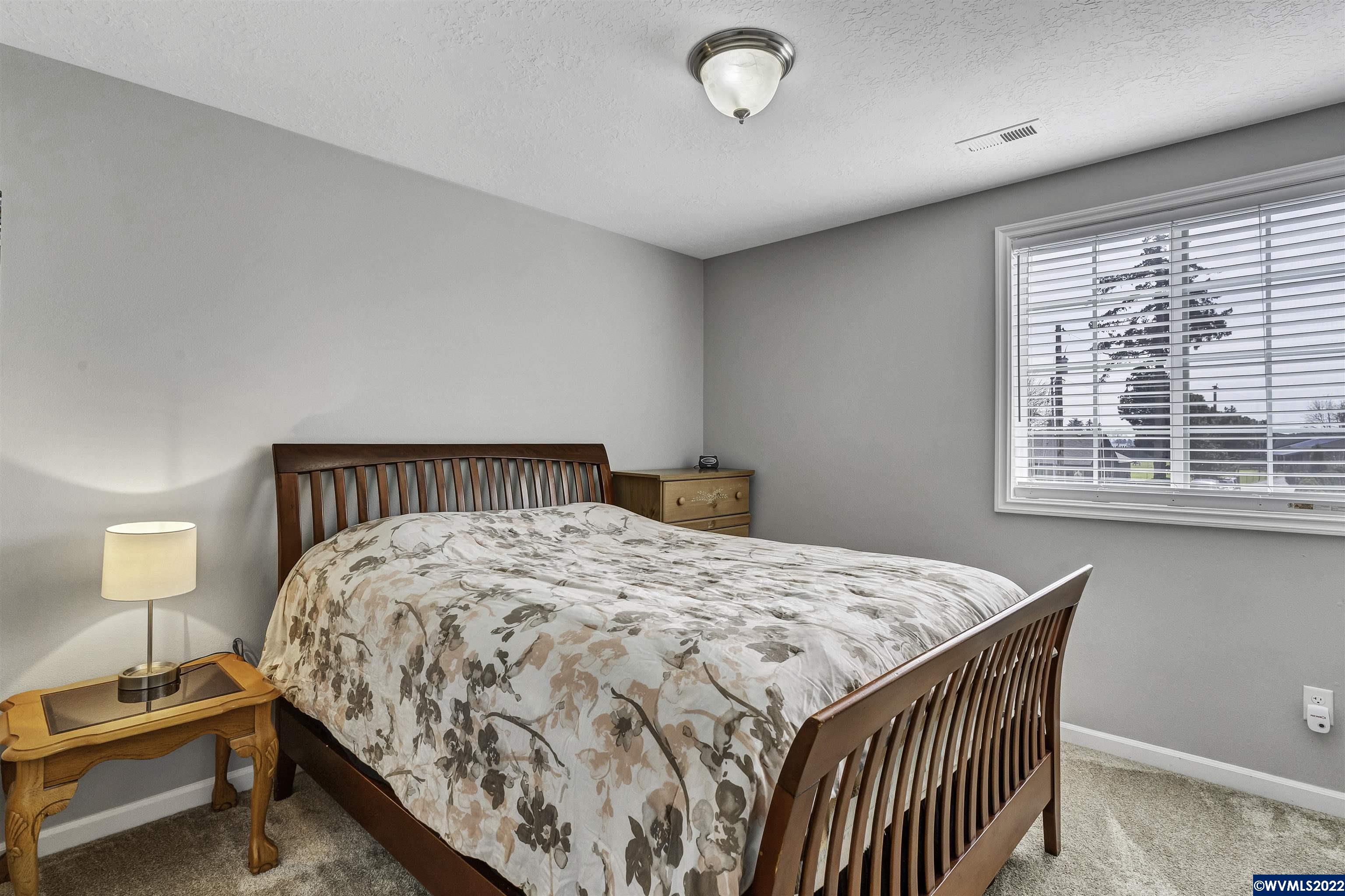5465 Ramp Street Northeast Salem, OR 97305 - Photo 18 of 41 Gallery Image 18
