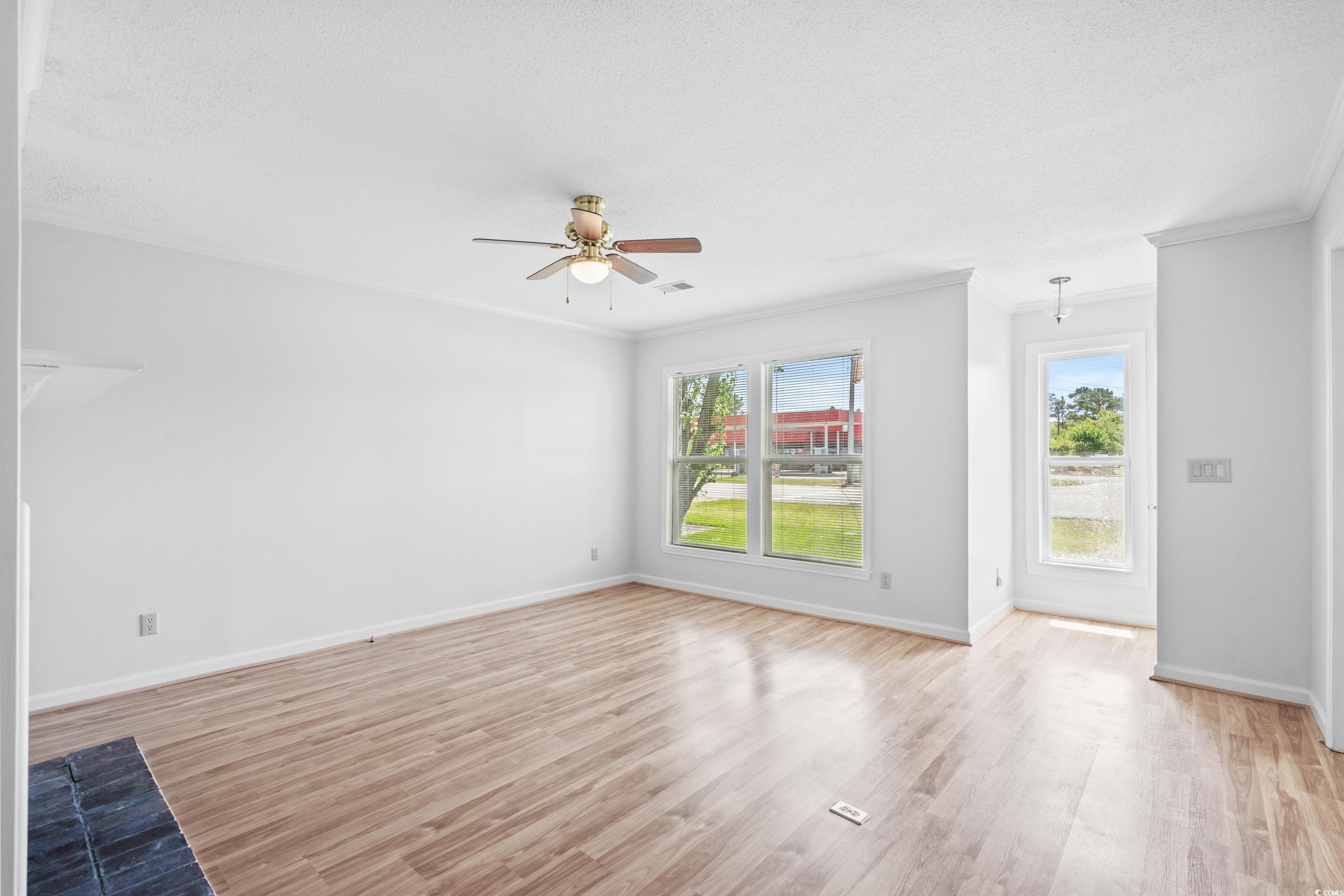 654 Burcale Road Myrtle Beach, SC 29579 - Photo 8 of 40 Gallery Image 8