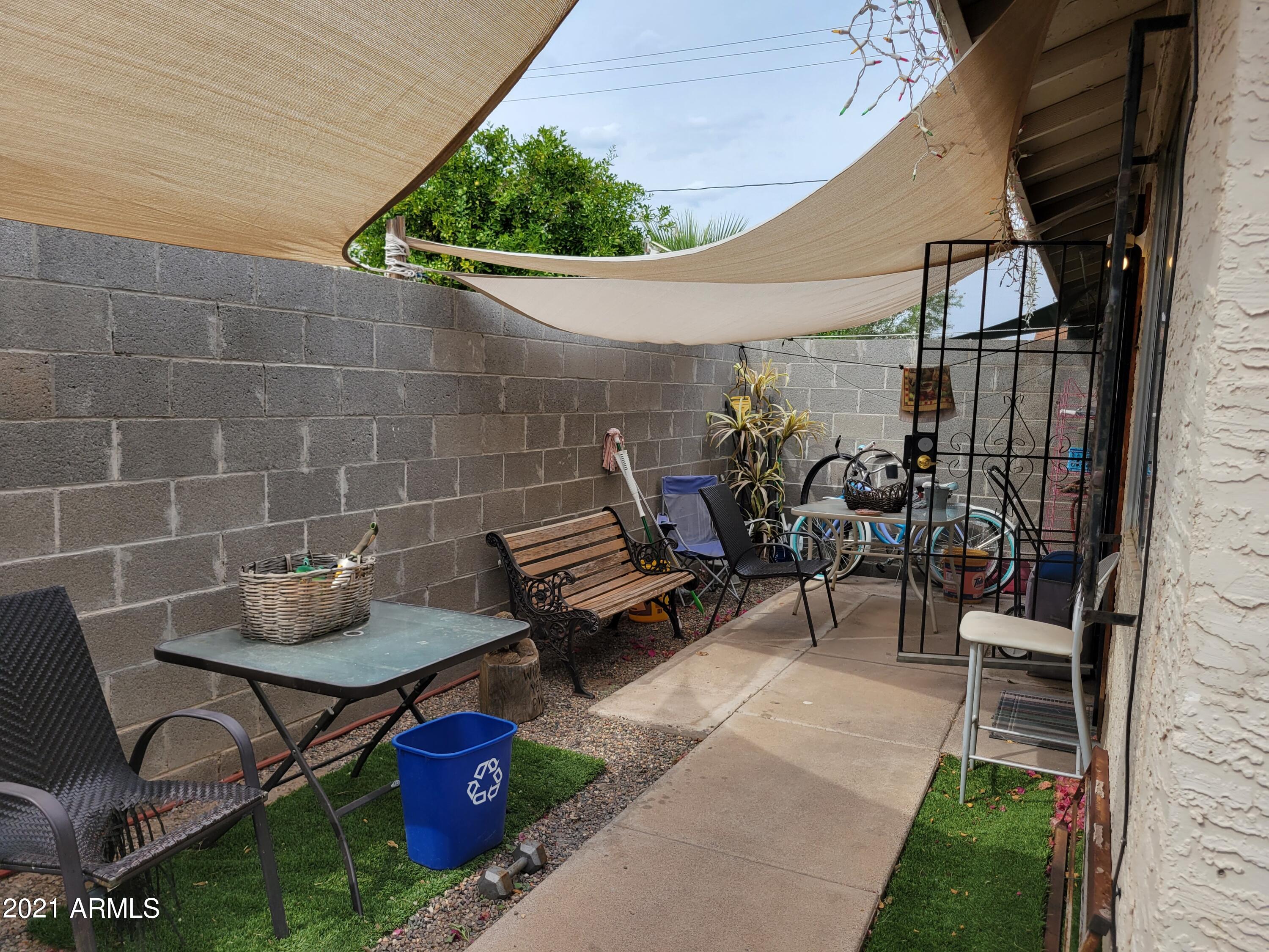 2456 East Roeser Road Phoenix, AZ 85040 - Photo 3 of 21 20210929_134005