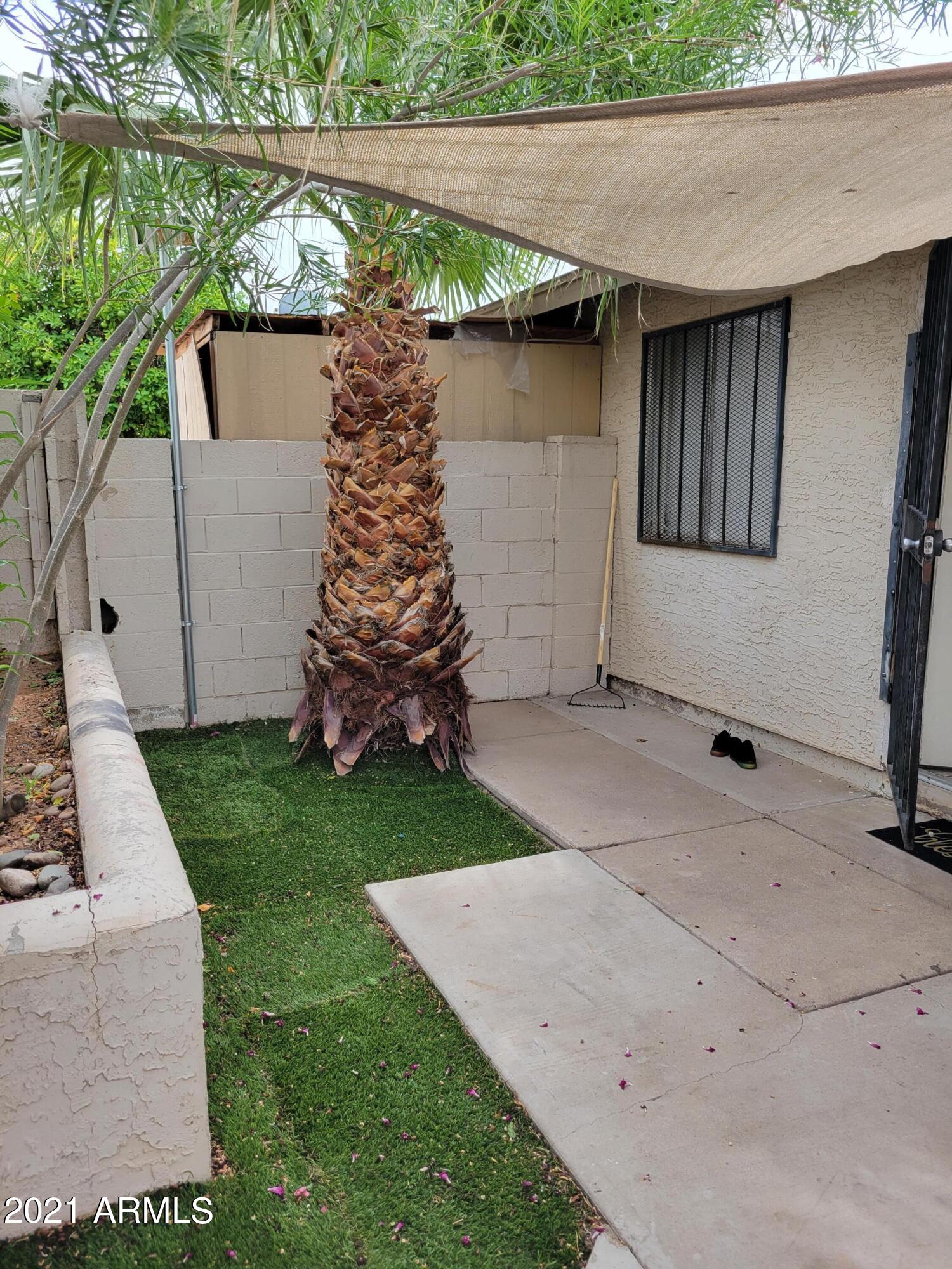 2456 East Roeser Road Phoenix, AZ 85040 - Photo 4 of 21 20210929_132942