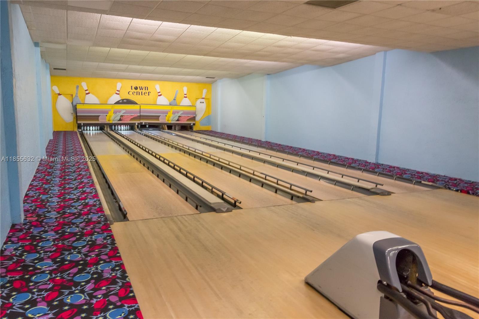 16251 Golf Club Road, Unit 110 Weston, FL 33326 - Photo 25 of 41 Bowling