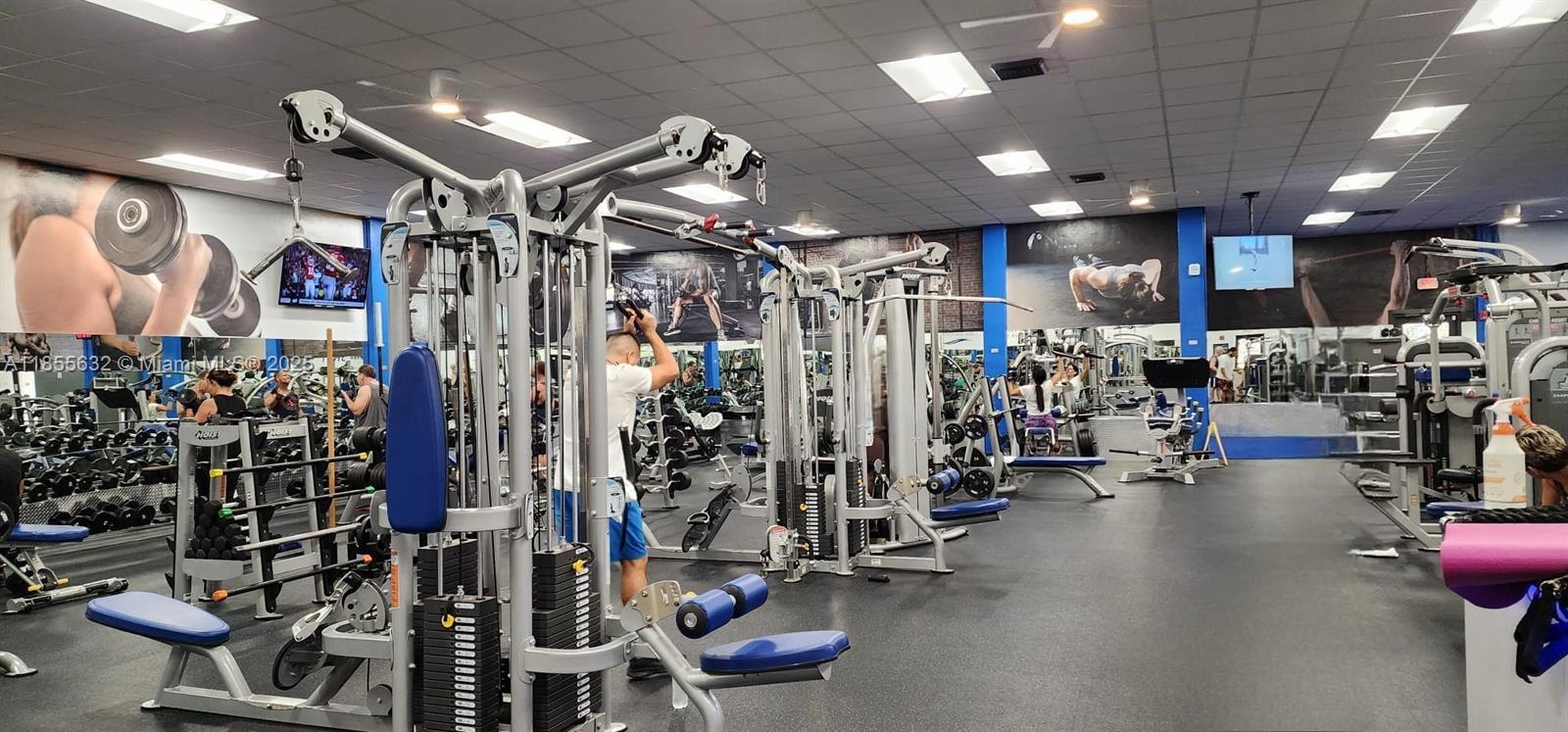 16251 Golf Club Road, Unit 110 Weston, FL 33326 - Photo 32 of 41