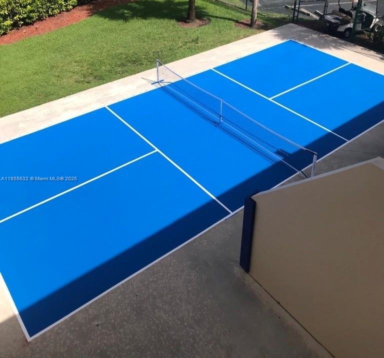 16251 Golf Club Road, Unit 110 Weston, FL 33326 - Photo 37 of 41 Outdoor Pickleball