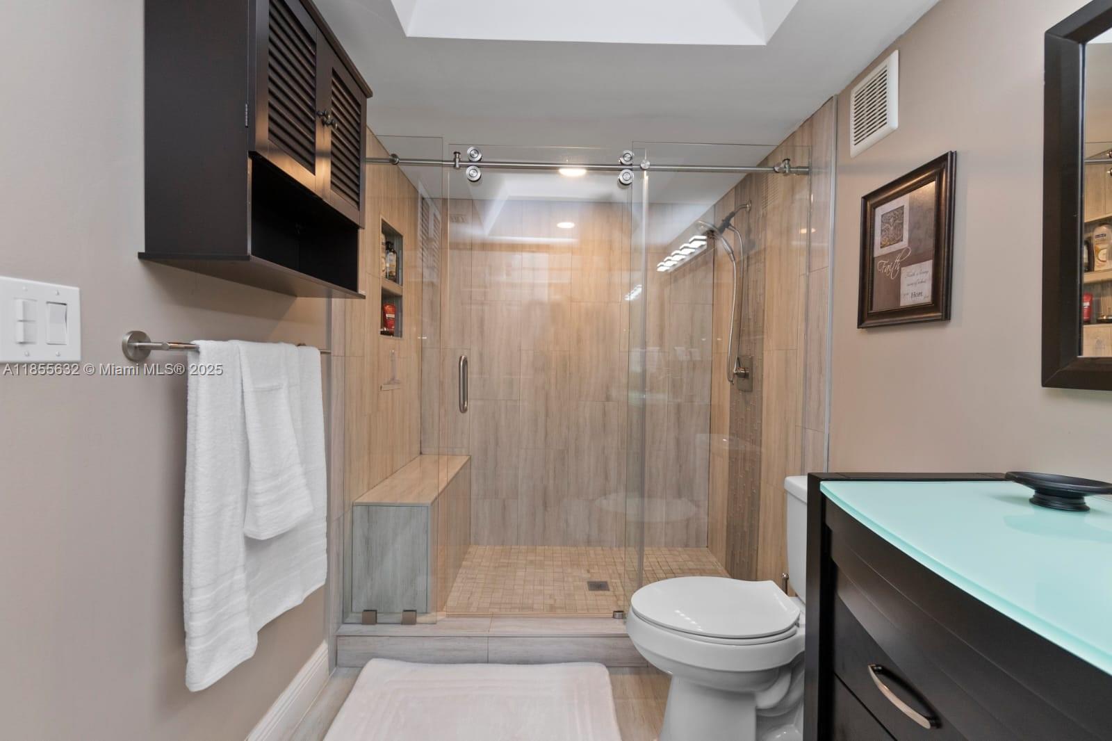 16251 Golf Club Road, Unit 110 Weston, FL 33326 - Photo 7 of 41