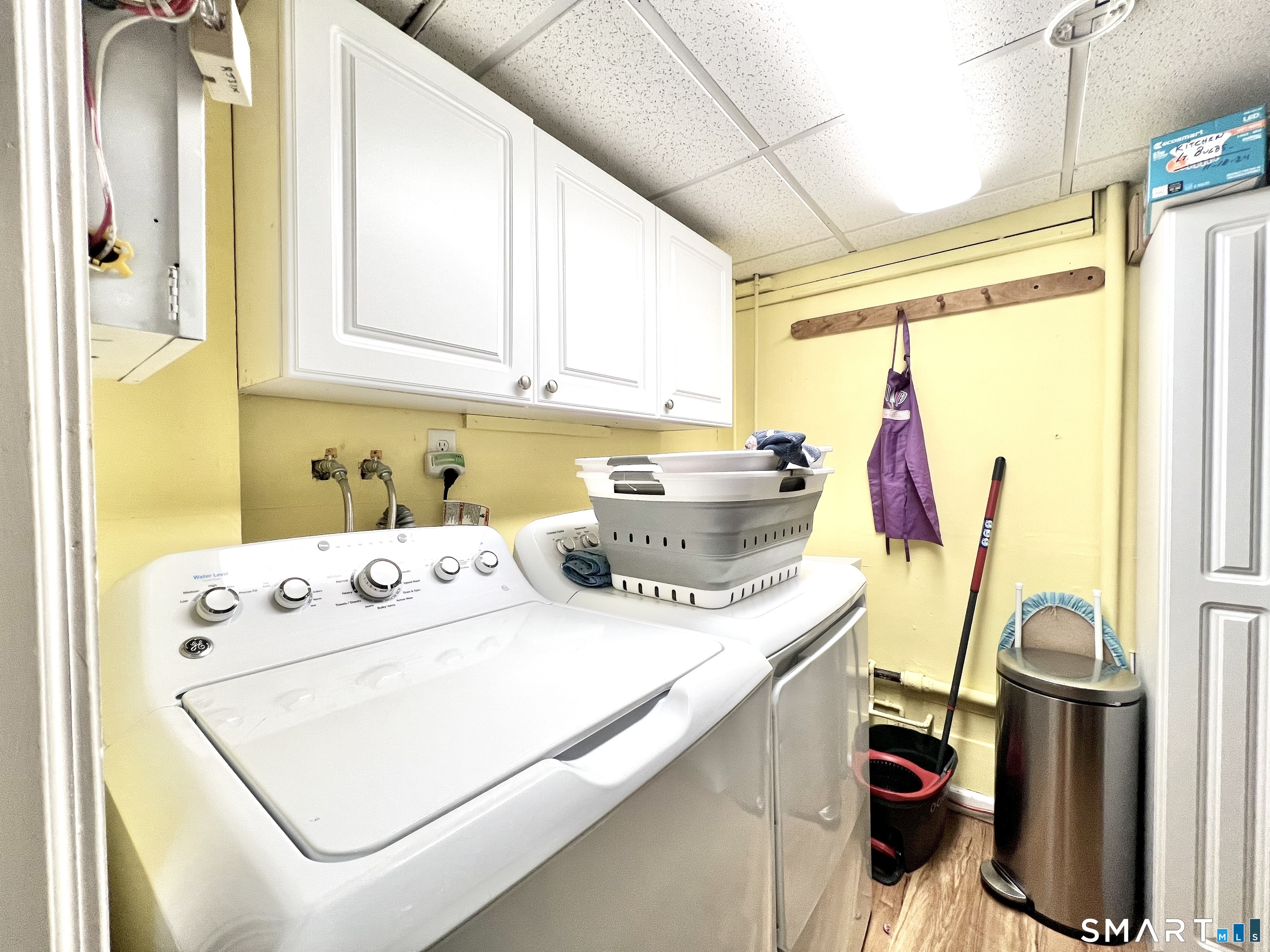 14 Laforge Road Darien, CT 06820 - Photo 15 of 35 a utility room with dryer and washer