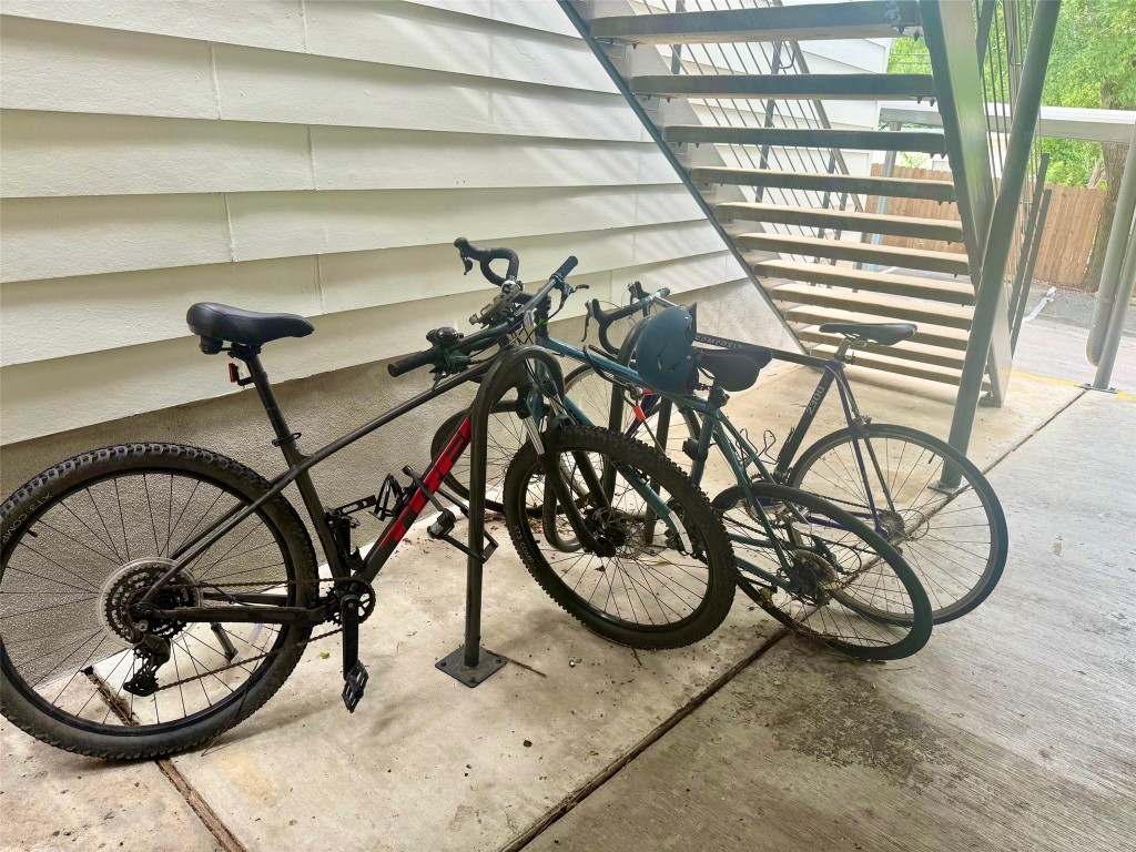 2200 Dickson Drive, Unit 108 Austin, TX 78704 - Photo 29 of 34