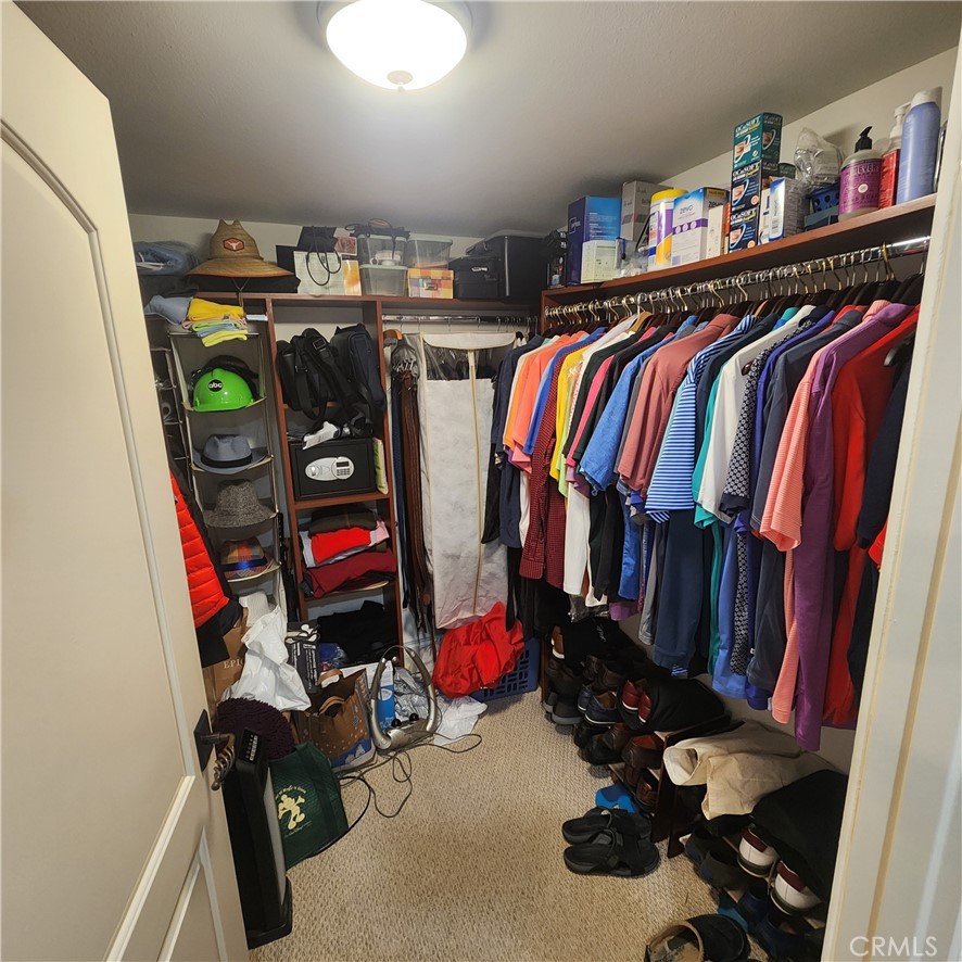 10862 Bloomfield Street, Unit 303 Toluca Lake, CA 91602 - Photo 11 of 20